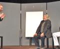 Bild: rgr
Yvan (von links Henning Kallweit), Serge (Jens Ulrich Seffen) und Marc (Alexander Kuchar) spielen das Theaterstück "Kunst" auf der Bühne der Stadthalle Grafenwöhr.
