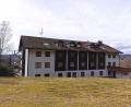 Bild: Portner
Im ehemaligen "Hotel Drechselberg" am Ortsrand von Schönsee werden die ersten Asylbewerber frühestens ab Mitte des Jahres einziehen. Aktuell hat die Regierung der Oberpfalz als Mieter noch Renovierungsarbeiten laufen.