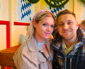 Bild:  ANTENNE BAYERN Urlaubsdings Nataly aus Weiden
Nataly (links) aus Weiden gewinnt beim Antenne Bayern "Urlaubsdings".