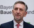 Bild: Sven Hoppe/dpa
Günther Felßner, Präsident des Bayerischen Bauernverbands, gibt eine persönliche Erklärung ab. Der Wunschkandidat von CSU-Chef Söder will nicht Bundesagrarminister werden.