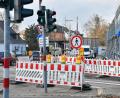 Symbolbild: Petra Hartl
Der Geh- und Radweg an der Regensburger Straße in Amberg war bereits im November gesperrt (Bild), jetzt gibt es an anderer Stelle wieder eine Sperre wegen eines Baugerüsts.