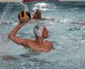 Bild: Christina Rathgeber
Thomas Kick vom SV Weiden am Ball. Mit gemischten Gefühlen reisen die Weidener Wasserballer nach dem Wochenende wieder aus Fulda ab.