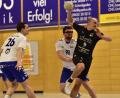 Bild: mhs
Christof Gsödl (rechts) und die HSG Nabburg/Schwarzenfeld verspielen in Eckental einen klaren Vorsprung.