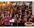 Bild: R. Kreuzer
Der Posaunenchor Neunkirchen beim Jubiläumskonzert.