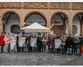 Bild: Michael Golinski
Die zweite Auflage der Broschüre „Soziale Beratungsstellen in Amberg und Amberg-Sulzbach“ ist erschienen. Vorgestellt wurde das Heft mit allen Beteiligten auf dem Marktplatz in Amberg.