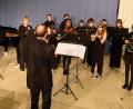 Bild: do
Neues und Wildes inszenierte das gemischte Orchester aus aktiven und ehemaligen Schülern, den Lehrkräften der Schule und Mitgliedern des Fördervereins.