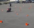 Bild: wel
21 Motorradfahrer unterziehen sich dem Fahrsicherheitstraining und trainieren die Beherrschung ihres Fahrzeugs in unterschiedlichen Situationen.