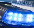Symbolbild: Friso Gentsch/dpa
Bei einem Unfall in Windischeschenbach berührten sich die Spiegel von zwei Autos.