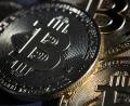 Symbolbild: Fernando Gutierrez-Juarez/dpa
Ein 35-jähriger Oberpfälzer soll Menschen mit Bitcoin-Firmen abgezockt haben. Nun wurde er nach langer Suche am Sonntag in Spanien festgenommen.
