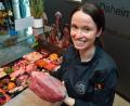 Bild: Petra Hartl
In der Metzgerei von Christine Lotter in Amberg wird überwiegend Schweinefleisch verlangt, vor allem im Sommer.