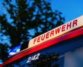 Symbolbild: Philipp von Ditfurth/dpa
Nach einem Stromausfall in Floß brannte es in einer Porzellanfabrik. Die Feuerwehr rückte aus, der Inhaber der Fabrik hatte das Feuer aber bereits selbst gelöscht.