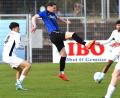 Bild: G. Büttner
Josef Rodler (Zweiter von links) kehrt im Spiel gegen Hof wieder in den Kader der SpVgg SV weiden zurück.