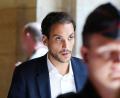 Bild: Aurelien Morissard/AP/dpa
Den Angeklagten im Prozess um den Raubüberfall auf Kim Kardashian drohen empfindliche Strafen.