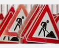 Symbolbild: Sebastian Kahnert/dpa
Ab Samstag, 3. Mai, kommt es zu Verkehrsbehinderungen in der Marienstraße in Amberg.