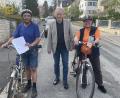 Bild: Lukas Büchold
Franz Gerl, 2. Vorsitzender des ADFC Amberg-Sulzbach und Initiator der Statistik, Gernot Schötz, 1. Vorsitzender der Verkehrswacht Amberg und Sigrid Spies, 1. Vorsitzende des ADFC Amberg Sulzbach (von links).