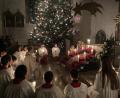 Bild: aub
Dem Zauber von Weihnachten in der Nabburger Pfarrkirche kann sich kaum ein Gläubiger entziehen.