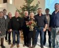 Bild: Julia Hecht/exb
Geschäftsführerin Claudia Donhauser und Thilo Donhauser verabschiedeten und ehrten treue Mitarbeiter: Andreas Bauer, Andreas Roidl, Helmut Hummel, Kerstin Bäumler, Klaus Radl, Karl Zeh, Manuel Beer (von links).