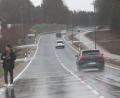 Bild: Hirsch
Seit Donnerstag ist die Hauptverkehrsader in Richtung Innovationspark Wackersdorf wieder frei befahrbar. Die Gemeinde investiert 3,5 Millionen Euro in die Sanierung der Industriestraße.