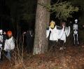 Bild: pi
Die "Raunacht-Gesellen" sorgen für Gruselschauer bei der Wanderung in Georgenberg.