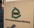 Bild: Daniel Vogl/dpa
Das Logo des Verkehrsverbunds Großraum Nürnberg (VGN).