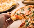 Symbolbild: Christin Klose/dpa-tmn
Wegen einer Rechnung über sieben Pizzas und zwei Kästen Bier gibt es in Großkonreuth eine Kontroverse.