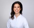 Bild: Vanessa Tessmann
Dr. Vanessa Tessmann ist Ärztin und nun auch noch Autorin.