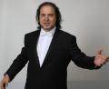 Bild: Dilian Kushev/exb 
Dilian Kushevs Markenzeichen ist sein facettenreicher Bariton.