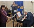 Bild: R. Kreuzer
Hildegard Zoltziar (Sopranistin), Winfried Siller (Violine) und Andreas Kunz (Klavier) gestalteten das Benefizkonzert in der St.-Dionysius-Kirche in Neunkirchen.