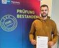 Bild: Porzellan Seltmann/exb
Dominik Schiml ist einer der Prüfungsbesten der IHK Regensburg.