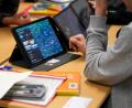 Bild: Marcus Brandt/dpa
ARCHIV - 04.12.2023, Hamburg: Schüler arbeiten an einem Tablet während des digitalen Englisch-Unterrichts in der Klasse 6f in der Lessing-Stadtteilschule in Harburg-Wilstorf. (zu dpa: «Ministerin ermahnt Länder zu Einigung für Schul-Digitalpakt») Foto: Marcus Brandt/dpa +++ dpa-Bildfunk +++