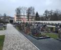 Bild: rti
Die Gebühren für Bestattungen am Friedhof in Bad Neualbenreuth (Bild) hat der Marktrat in der Dezember-Sitzung deutlich angehoben. Mit dem Bau der Wege im Frühjahr hat die Anpassung aber nichts zu tun, unterstrich Bürgermeister Klaus Meyer.