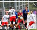 Bild: Franken
Mit 3:1 gewann die SpVgg SV Weiden das Vorrundenspiel gegen den AV Cham. Trotz einiger Personalsorgen wollen die Schwarz-Blauen das Derby in Cham ebenfalls erfolgreich gestalten.