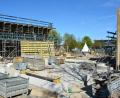 Bild: jr
Zügig voran geht es am Anbau des Kinderhauses „Purzelbaum“ in Mitterteich. Die Gemeinde Leonberg kalkuliert im Haushalt 2025 mit einer Eigenbeteiligung von 150.000 Euro. Neben den Breitbandausbau ist dies heuer die zweitgrößte Investition der Gemeinde.