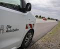 Symbolbild: Jan Woitas/dpa
Auf der A 93 bei Neustadt/WN kommt es ab Montag voraussichtlich zu Verkehrsbehinderungen - wegen einer Baustelle.