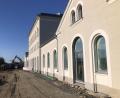 Bild: wro
Der Bahnof in Wiesau ist noch nicht fertig. Im Herbst soll Wiedereröffnung sein.