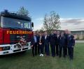 Bild: Wilfahrt
Bürgermeister Michael Wilfahrt (Fünfter von links) mit Feuerwehr-Vertretern und Ehrengästen beim Florianstag.