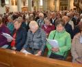 Bild: jr
Über 400 Seniorinnen und Senioren aus dem Landkreis beteten zur Muttergottes Maria, der Schutzpatronin Bayerns.