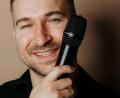 Bild:  Benjamin Ebi/exb
Deutsche Klassiker und weltbekannte Balladen singt Christoph Baierl.