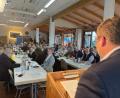 Bild: ihl
Die Nominierungsversammlung der Schwandorfer CSU ist sehr gut besucht. Die Mehrheit stimmt für Andreas Wopperer als OB-Kandidaten.