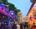 Bild: Thomas Stegerer/exb
Auch dieses Jahr gibt es auf dem Teublitzer Volksfest zahlreiche Fahrgeschäfte und Stände im modernen Vergnügungspark.