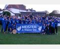 Bild: Sebastian Lehner
Der SV Altenstadt/Voh. bejubelt die Meisterschaft in der A-Klasse Ost.