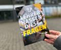 Bild: Nico Pointer/dpa
An Schulen tauchen Flugblätter von Rechtsextremen auf.