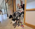 Archivbild: jua
Bianka Vollath und der Leiter des Freilandmuseums Tobias Hammerl demonstrieren, wie die Legorampe funktioniert.