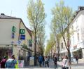Bild: Gabi Schönberger
Die Max-Reger-Straße in Weiden mit ihren vielen Leerständen bereitet dem IHK-Gremium und Weidens OB Jens Meyer einige Sorgen.