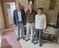 Bild: Lothar Müller
Bürgermeister Lothar Müller, Rudolf Schnurer und Annemarie Schnurer am 85. Geburtstag des Rentners.
