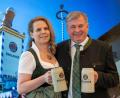 Bild: Peter Kneffel/dpa
Für Christine und Lorenz Stiftl ist es „der Olymp“.