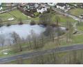 Bild: bey
Die Bebauung zweier Grundstücke am Herrnpointweiher waren der große Aufreger und führten zum Bürgerbegehren "Rettet den Park". Der Stadtrat hat jetzt entschieden, dass die damals zur Diskussion gestandenen Grundstücke bebaut werden dürfen.