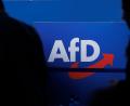 Bild: Carsten Koall/dpa
Die Einstufung der AfD als "gesichert rechtsextrem" durch den Bundesverfassungsschutz hat die Debatte um ein Verbot der Partei angeheizt.