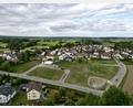 Bild: nza
Einnahmen von rund einer halben Million Euro erwartet sich die Gemeinde auch aus Grundstücksverkäufen, vor allem im neu erschlossenen Baugebiet in Reuth.