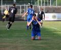 Archivbild: Dieter Jäschke
Benjamin Werner kniet beim 2:2 im Hinspiel verzweifelt auf dem Boden: Die SpVgg SV Weiden II verliert das Rückspiel beim TV Parsberg im Elfmeterschießen und ist aus der Landesliga-Relegation ausgeschieden.